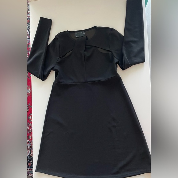 ASOS DESIGN long sleeve twist front detail skater mini dress in black - Picture 2 of 4